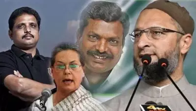 ഇങ്കില്വാബും ജയ് ഭീമും ജയ് മീമും ഉയര്‍ത്തി പ്രതിപക്ഷം; സത്യപ്രതിജ്ഞാ ചടങ്ങ് മുദ്രാവാക്യം വിളികള്‍ക്ക് വഴിമാറുമ്പോള്‍…