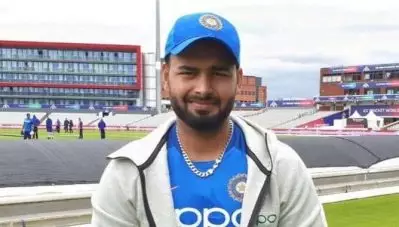 ഭൂവിയുടെ ജഴ്‌സിയണിഞ്ഞ് പന്ത് ഗ്രൗണ്ടിലെത്തിയത് ഐ.സി.സിയുടെ പ്രത്യേക അനുമതി വാങ്ങിയിട്ട്