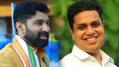 ‘ആലത്തൂര്‍ എം.പിയ്ക്ക് പിരിവിട്ട് ഇന്നോവ വാങ്ങുന്നതോ ചെന്താരകത്തിന് പാര്‍ട്ടി ഖജനാവില്‍ നിന്ന് ഇന്നോവ വാങ്ങുന്നതോ അല്ല വിഷയം’; ഷംസീറിന്റെ ഇന്നോവയാണ് വിഷയമെന്ന് വി.ടി ബല്‍റാം