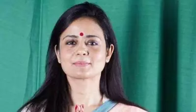 ‘ദൈവത്തേക്കാള്‍ വലുതാണ് രാജ്യം എന്ന് പഠിപ്പിക്കുന്ന ഒരു ദേശീയതയും എനിക്ക് സ്വീകാര്യമല്ല’; ആര്‍.എസ്.എസ് നേതാവിനോട് ദേശീയതയെ കുറിച്ച് മഹുവ മൊയ്ത്ര