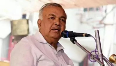 രാജി എം.എല്‍ എ സ്ഥാനത്ത് നിന്നു മാത്രം; പാര്‍ട്ടിയില്‍ നിന്നല്ലെന്ന് രാമലിംഗ റെഡി