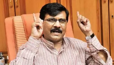 കശ്മീരില്‍ ബി.ജെ.പിക്ക് പി.ഡി.പിയുമായി സഖ്യമാവാമെങ്കില്‍ ശിവസേനയ്ക്ക് എന്‍.സി.പിയായും കോണ്‍ഗ്രസുമായും സഖ്യമാവാമെന്ന് സഞ്ജയ് റാവത്ത്