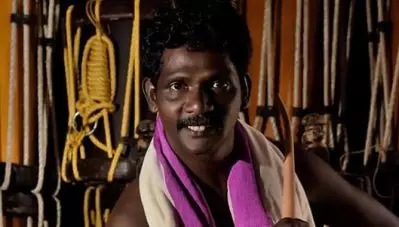 ‘ചെങ്കല്‍ചൂള എന്ന് കേട്ടപ്പോഴേക്കും കുറ്റവാളികളോടെന്ന പോലെയാണ് എസ്.ഐ പെരുമാറിയത്; എന്തുകൊണ്ടാണ് ഞങ്ങളെ മനുഷ്യരായി അംഗീകരിക്കാത്തത്’; ചെണ്ട കലാകാരന്‍ ചോദിക്കുന്നു