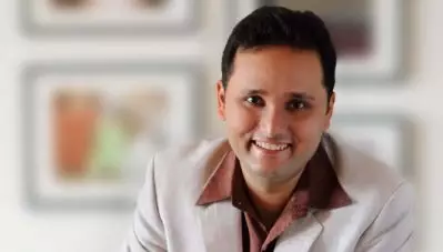 ‘ജയ് ശ്രീറാം മാത്രമല്ല, അള്ളാഹു അക്ബര്‍ വിളിച്ച് കുറ്റം ചെയ്താലും ശിക്ഷിക്കപ്പെടണം’- എഴുത്തുകാരന്‍ അമീഷ് ത്രിപാഠി