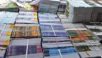 മഴക്കെടുതിയില്‍ പുസ്തകം നഷ്ടപ്പെട്ടവര്‍ വിഷമിക്കേണ്ട; വിദ്യാര്‍ത്ഥിക്കുള്ള പുതിയ പാഠപുസ്തകങ്ങള്‍ റെഡി
