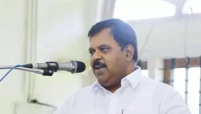 ‘രാജി വെച്ച് കോണ്‍ഗ്രസിന്റെ രാജ്യസഭാ സീറ്റ് കളയരുത്’; ജോസ്.കെ മാണി മത്സരിക്കുന്നതില്‍ അതൃപ്തിയറിയിച്ച് ജോസഫ് വാഴക്കന്‍