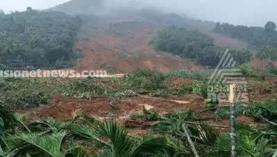 ഒരു പ്രദേശം ഒന്നാകെ ഉരുള്‍പൊട്ടലില്‍ ഒലിച്ച് പോയി മണ്ണില്‍ അമരുകയായിരുന്നു; കവളപ്പാറയില്‍ സ്ഥിതി അതീവഗുരുതരമെന്ന് പി.വി അന്‍വര്‍ എം.എല്‍.എ
