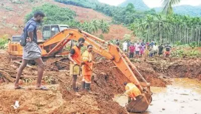 കവളപ്പാറയില്‍നിന്ന് രണ്ട് മൃതദേഹം കൂടി കണ്ടെത്തി; തെരച്ചില്‍ ജി.പി.ആര്‍ സംവിധാനം ഉപയോഗിച്ച്