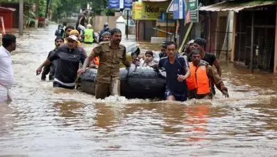 മഴക്കെടുതി; രക്ഷാപ്രവര്‍ത്തനത്തിനായി തീരദേശ പോലീസ് സ്റ്റേഷനുകളില്‍ 26 സാറ്റലൈറ്റ് ഫോണുകള്‍ ലഭ്യമാക്കി