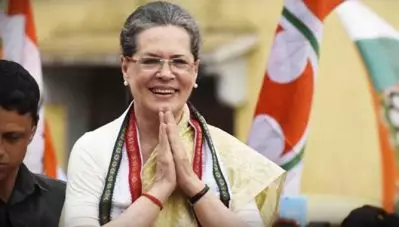 കോണ്‍ഗ്രസ് ആര്‍.എസ്.എസിന് പഠിക്കുന്നില്ല; നിര്‍ദേശത്തെ തള്ളി സോണിയാ ഗാന്ധി