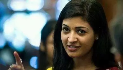 അല്‍ക്ക ലാംബ കോണ്‍ഗ്രസില്‍ ചേര്‍ന്നു; അഞ്ച് വര്‍ഷത്തിന് ശേഷം ആപ്പില്‍ നിന്ന് കോണ്‍ഗ്രസിലേക്ക്
