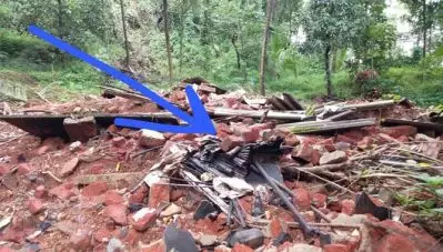 കവളപ്പാറയ്ക്കു സമാനമായി കണ്ണൂരിലെ കൊളാറിമലയിലും ഉരുള്‍പൊട്ടല്‍; സ്ത്രീകളടക്കം ഇതരസംസ്ഥാന തൊഴിലാളികള്‍ മണ്ണിനടിയിലെന്ന് നാട്ടുകാര്‍; ദുരൂഹത വര്‍ധിപ്പിച്ച് ക്വാറി ഉടമകളുടെ മൊഴികള്‍