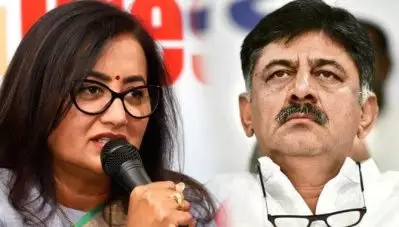 ഡി.കെ ശിവകുമാറിനെ കുറിച്ച് ഒന്നും പറയാതെ സുമലത; സൈബര്‍ ആക്രമണത്തിനെതിരെ പരാതി നല്‍കി