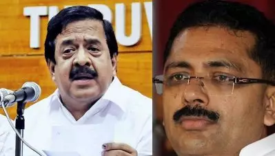 ‘എസ്.എഫ്.ഐ കേരളത്തിലുണ്ടോ?’; മാര്‍ക്ക് ദാന വിവാദത്തില്‍ ചോദ്യവുമായി പ്രതിപക്ഷ നേതാവ്; ജലീല്‍ രാജിവെയ്ക്കണമെന്നു വീണ്ടും ആവശ്യം