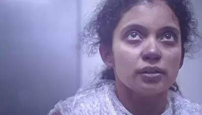 ത്രില്ലര്‍ മോഡില്‍ ‘ഹെലന്‍’ ട്രെയിലര്‍, കുമ്പളങ്ങി നൈറ്റ്‌സിനുശേഷം വീണ്ടും അന്ന ബെന്‍