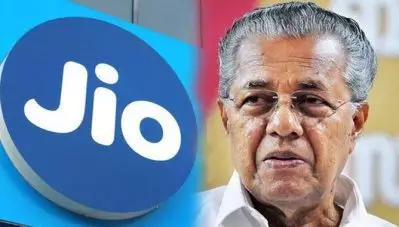 ജിയോ പണം ഈടാക്കാന്‍ തുടങ്ങുമ്പോള്‍ ജിയോയെക്കാള്‍ വലിയ പദ്ധതിയുമായി കേരളം; 12 ലക്ഷം കുടുംബങ്ങള്‍ക്ക് സൗജന്യം, ബാക്കിയുള്ളവര്‍ക്ക് സൗജന്യ നിരക്കില്‍