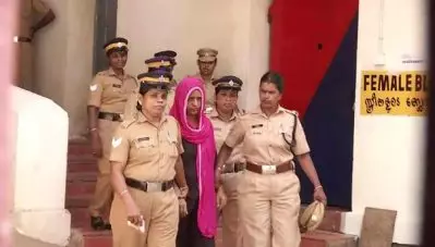 വ്യാജ ഒസ്യത് ഉണ്ടാക്കാന്‍ ജോളിയെ സഹായിച്ചു; മൂന്ന് ഉദ്യോഗസ്ഥര്‍ക്ക് ജില്ലാകളക്ടറുടെ നോട്ടീസ്
