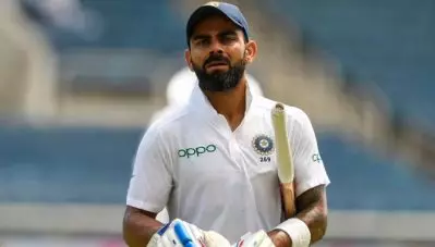 മൂന്നാം ടെസ്റ്റില്‍ തുടക്കം പതറി ഇന്ത്യ; 39 റണ്‍സിനിടെ ക്യാപ്റ്റനടക്കം മൂന്നുപേര്‍ കൂടാരം കയറി; ഇഷാന്തിനു പകരം യുവതാരം ടീമില്‍