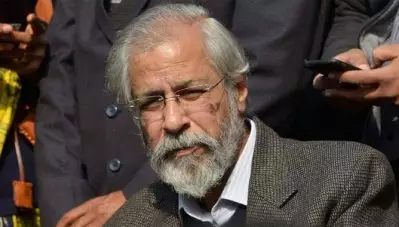 ‘ജഡ്ജിമാര്‍ ഐബി ചാരന്മാരുടെ നിരീക്ഷണത്തില്‍, കേന്ദ്രം ജുഡീഷ്യറിയില്‍ പിടിമുറുക്കുന്നു’; സുപ്രീംകോടതിയിലെ കേന്ദ്ര ഇടപെടല്‍ ഭരണഘടനാ വിരുദ്ധമെന്ന് മദന്‍ ബി ലോക്കുര്‍