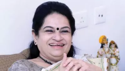 ‘നിലവിലെ ഗവണ്‍മെന്റിനോടുള്ള വിരോധം ആളുകളുടെ പ്രതികരണങ്ങളില്‍ കാണാം’; വട്ടിയൂര്‍ക്കാവില്‍ തെരഞ്ഞെടുപ്പു പ്രചാരണത്തിനിറങ്ങി പദ്മജ