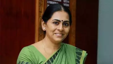 ഒടുവില്‍ കോണ്‍ഗ്രസില്‍ തീരുമാനമായി; കൊച്ചി മേയര്‍ സൗമിനി ജെയിനിനെ മാറ്റും