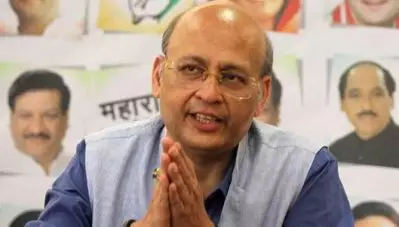 ‘വിശ്വസിച്ചില്ല , വ്യാജ വാര്‍ത്തയാണെന്ന് വിചാരിച്ചു, ഇപ്പോഴും ഉറപ്പില്ല’,മഹാരാഷ്ട്ര സര്‍ക്കാര്‍ രൂപീകരണത്തില്‍ കോണ്‍ഗ്രസ് നേതാവ് അഭിഷേക് സിംഗ്‌വി