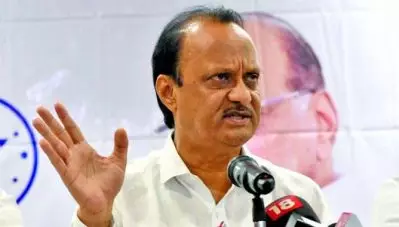 അനിശ്ചിതത്വം തുടരുന്നു; അജിത് പവാര്‍ ഇന്ന് സത്യപ്രതിജ്ഞ ചെയ്യില്ല; മുഖ്യമന്ത്രിയെക്കൂടാതെ അധികാരമേല്‍ക്കുന്നത് ആറു മന്ത്രിമാര്‍