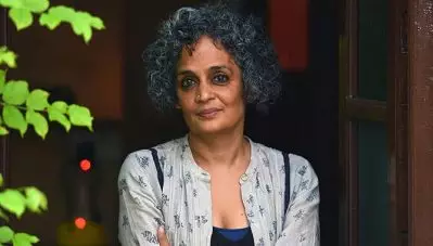 ‘എനിക്ക് വിശ്വാസമുണ്ട്, അത് സംഭവിച്ചിരിക്കും’; പൗരത്വ ഭേദഗതി നിയമത്തിനെതിരായ പ്രതിഷേധത്തില്‍ അരുന്ധതി റോയ്