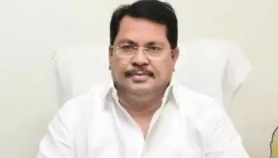 എം.എല്‍.എമാരെ റാഞ്ചാനൊരുങ്ങി ബി.ജെ.പി, 50 കോടി വാഗ്ദാനം; കോണ്‍ഗ്രസ് എം.എല്‍.എമാരെ റിസോട്ടിലേയ്ക്ക് മാറ്റിയിട്ടില്ലെന്നും നേതൃത്വം