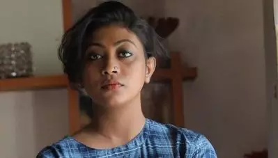 ‘മാറ്റങ്ങള്‍ കൊണ്ടുവരാന്‍ നിങ്ങളെ പോലുള്ള ബോള്‍ഡായ സ്ത്രീകള്‍ മുന്നോട്ടു വരണം’; നിര്‍മാതാവിന്റെ വാക്കുകള്‍ തന്റെ ആശങ്കകള്‍ മാറ്റിയെന്ന് ദിവ്യാ ഗോപിനാഥ്