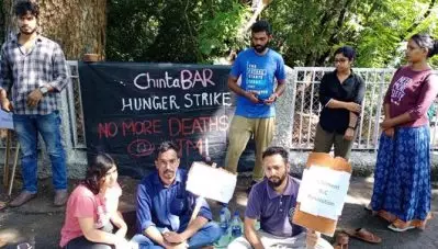 ഫാത്തിമയ്ക്ക് നീതി തേടി നിരാഹാരം രണ്ടാം ദിവസം; ആവശ്യങ്ങള്‍ അങ്ങീകരിക്കും വരെ പിറകോട്ടില്ലെന്ന് ‘ചിന്താബാര്‍’ കൂട്ടായ്മ