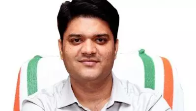 മലപ്പുറം ജില്ലയില്‍ അടുത്ത രണ്ട് ആഴ്ച നടക്കുന്ന ഘോഷയാത്രകളും ജാഥകളും പൊലീസില്‍ അറിയിക്കണം; സോഷ്യല്‍ മീഡിയ നിരീക്ഷിക്കുമെന്നും കളക്ടര്‍