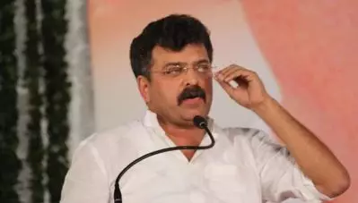 ‘ കുതിരക്കച്ചവടം നടത്തി രസിക്കാന്‍ ഇത് കര്‍ണാടകയോ ഗോവയോ അല്ല’; ശിവസേനയുമായി സഖ്യമുണ്ടാക്കില്ലെന്നാണ് വിശ്വാസമെന്നും എന്‍.സി.പി നേതാവ് ജിതേന്ദ്ര ഔഹാദ്