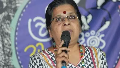 ‘സി.ബി.ഐ അന്വേഷണമല്ല, വേണ്ടത് കേരളത്തിലെ തന്നെ നിഷ്പക്ഷരായ പൊലീസുദ്യോഗസ്ഥരുടെ സംഘം’- വാളയാര്‍ കേസില്‍ പി. ഗീത