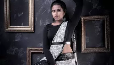 ‘കാശുണ്ടാക്കാന്‍ എന്തും ചെയ്യും, കെട്ടഴിച്ച് വിട്ടിരിക്കുകയാണ് എന്നൊക്കെ കമന്റ് വന്നിട്ടുണ്ട്’; മലയാളികള്‍ കപടസദാചാരക്കാരാണെന്ന് നടി സാധിക