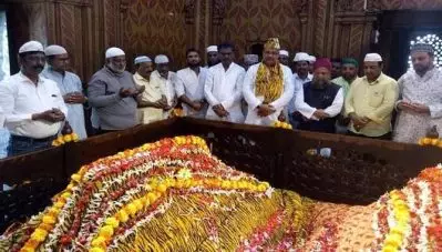 270ാം ജന്മവാര്‍ഷികത്തില്‍ ടിപ്പു സുല്‍ത്താന് ആദരമര്‍പ്പിക്കാന്‍ എത്തിയത് അയ്യായിരത്തിലധികം ആളുകള്‍; സന്ദര്‍ശകരുടെ എണ്ണം ഇനിയും കൂടും