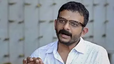 ‘ബാബ്‌റി മസ്ജിദ് തകര്‍ത്തവരെ ശിക്ഷിക്കുമെന്ന് പ്രതീക്ഷിക്കുന്നു, മോദി ആ വിധി ആരുടേയും ജയവുമല്ല തോല്‍വിയുമല്ലെന്ന് പറയുമെന്നും’; ടി.എം. കൃഷ്ണ