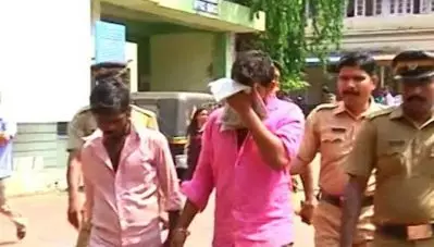 വാളയാര്‍ കേസ്: പൊലീസിനെയും കോടതിയെയും വിമര്‍ശിച്ച് ബാലാവകാശ കമ്മീഷന്‍