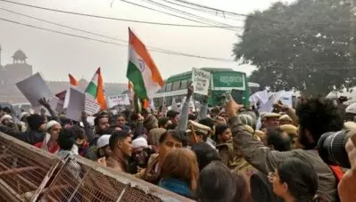 ‘മംഗ്‌ളൂരുവില്‍ പ്രതിഷേധം അക്രമാസക്തമാക്കിയത് കേരളത്തില്‍ നിന്നുള്ളവര്‍’; വിദ്വേഷ പ്രചരണവുമായി ബി.ജെ.പി നേതാവ്