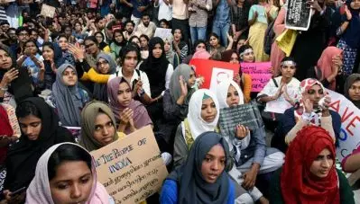 ‘സമരത്തിനായി മുസ്‌ലിം സ്ത്രീകള്‍ പൊതുരംഗത്തിറങ്ങുന്നതും പരിധി വിടുന്നതും ഇസ്‌ലാമിക വിരുദ്ധം’; പൗരത്വ നിയമത്തിനെതിരായി പ്രതിഷേധിക്കുന്ന മുസ്‌ലിം സ്ത്രീകള്‍ക്ക് സമസ്തയുടെ താക്കീത്