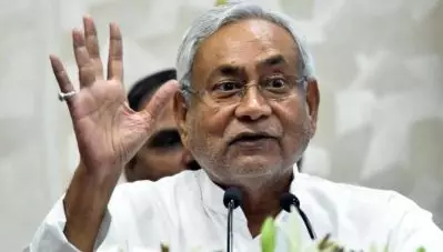 ‘ലൈംഗികാക്രമണത്തിനു കാരണം പോണ്‍ സൈറ്റുകള്‍’; നിരോധിക്കണമെന്ന ആവശ്യവുമായി നിതീഷ് കുമാര്‍