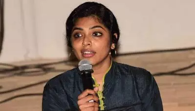 ‘അതെ, ഞങ്ങള്‍ ഫെമിനിസ്റ്റുകള്‍ക്ക് ഭര്‍ത്താക്കന്‍മാരില്ല, തെരഞ്ഞെടുത്ത പങ്കാളികളെ ഉള്ളു’; മറുപടിയുമായി റിമ കല്ലിങ്കല്‍
