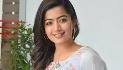 നടി രശ്മിക മന്ദാനയുടെ വീട്ടില്‍ ആദായ നികുതി വകുപ്പ് റെയ്ഡ്‌