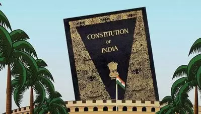 ഭരണഘടന നിര്‍മിച്ചതില്‍ പ്രധാന പങ്ക് വഹിച്ചത് ബ്രാഹ്‌മണര്‍; വിവാദ പ്രസ്താവനയുമായി കര്‍ണാടക ഹൈക്കോടതി ജഡ്ജി