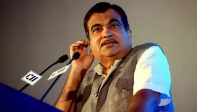 കർഷകർ അസന്തുഷ്ടരെന്ന് ഗഡ്കരി; വീഡിയോ പങ്കുവെച്ച ഖാർഗെക്കും ജയറാം രമേശിനും വക്കീൽ നോട്ടീസ്