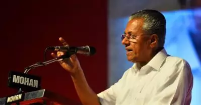 ചാതുര്‍വര്‍ണ്യം തിരിച്ചു കൊണ്ടുവരാന്‍ ശ്രമം; ഏതെങ്കിലുമൊരു കോടതി പറഞ്ഞാല്‍ എടുത്തൊഴിവാക്കാന്‍ പറ്റുന്നതല്ല സംവരണമെന്ന് പിണറായി വിജയന്‍