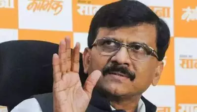 തെറ്റായ ആരോപണങ്ങളുയര്‍ത്തി ഒരു യുവനേതാവിനെ അപമാനിക്കുകയാണ് പ്രതിപക്ഷം; ആദിത്യ താക്കറെയെ കേസില്‍ വലിച്ചിഴച്ചതും അവരാണ്: സഞ്ജയ് റാവത്ത്