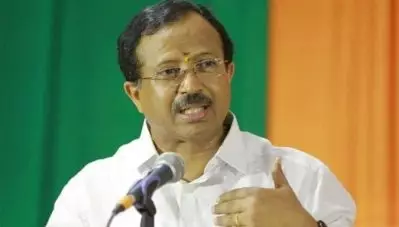 പ്രവാസികളെ നാട്ടിലെത്തിക്കാന്‍ മേയ് വരെ കാത്തിരിക്കേണ്ടി വരും; ഏറ്റവും ബുദ്ധിമുട്ട് അനുഭവിക്കുന്നവര്‍ക്ക് മുന്‍ഗണനയെന്നും വി. മുരളീധരന്‍