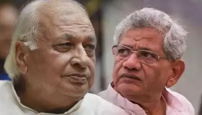 സംസ്ഥാനത്തിന്റെ അധികാരം എന്തെന്നും ഭരണഘടനയെന്തെന്നും ഗവര്‍ണര്‍ മനസ്സിലാക്കിയിട്ടില്ല; സീതാറാം യെച്ചൂരി