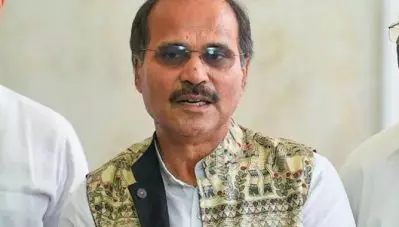 മോദിയുടെ തെരഞ്ഞെടുപ്പ് പ്രചാരണത്തിന് വേണ്ടിയുള്ളതാണോ വി.വി.ഐ.പി ഹെലികോപ്ടറുകള്‍? അധീര്‍ രഞ്ജന്‍ ചൗധരി